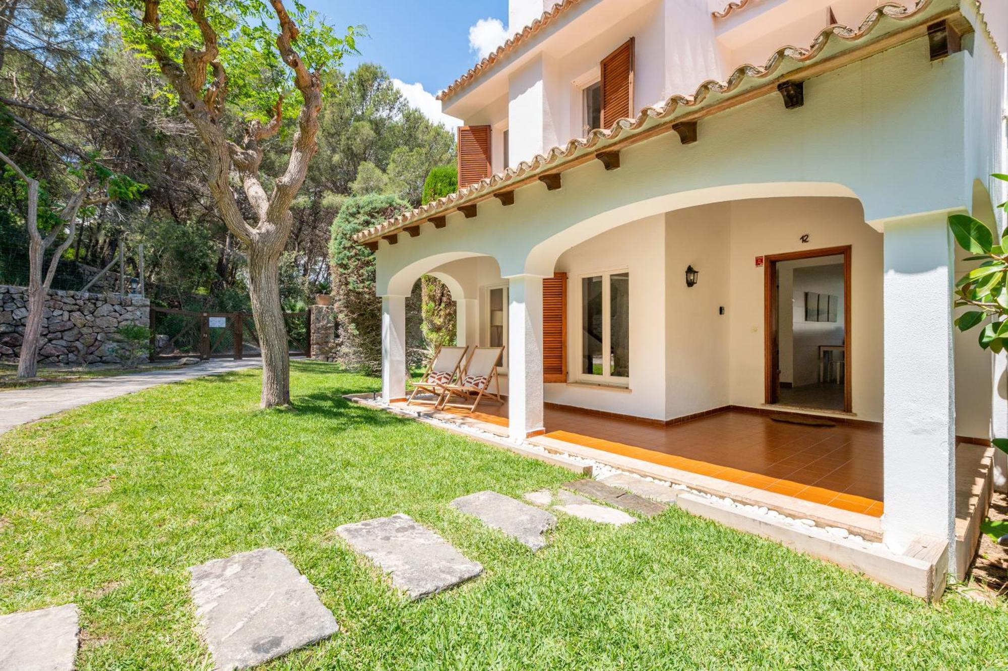 Can Botana 12 Cala San Vicente  Exterior photo